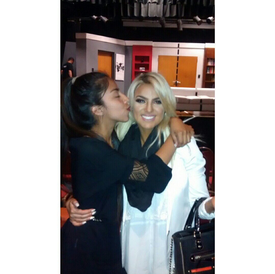 RT @Jazminbechara12: Desde el principio hasta el final ????

-Feliz día del fan para mí ???????? https://t.co/RNfhvrzUoO