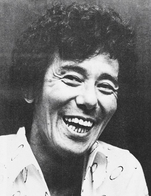 今日はルパン三世の声でおなじみの、俳優・山田康雄さんの命日。23年経った今でも「カリオストロの城」の放送などにより親しま 今日はルパン三世の声でおなじみの、俳優・山田康雄さんの命日。23年経った今でも「カリオストロの城」の放送などにより親しま