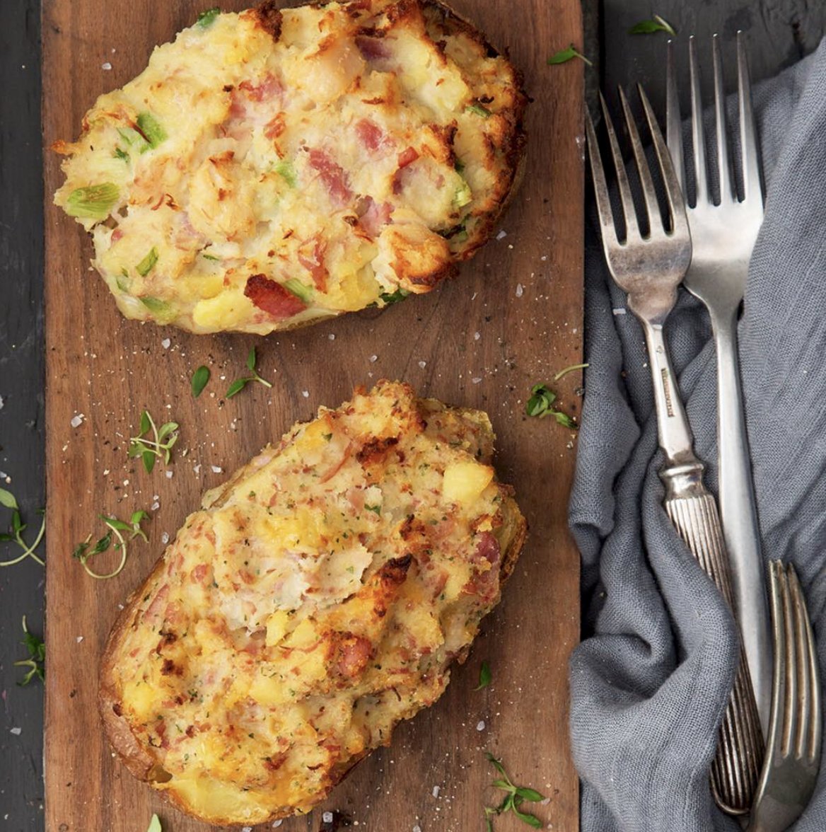 Tasty Baked Potatoes just like these can be found in our deli counter. https://t.co/2Uk3lr7kx6