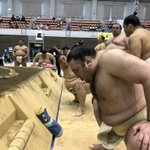 DZ2Q2RhVAAAjvqX.jpg:thumb