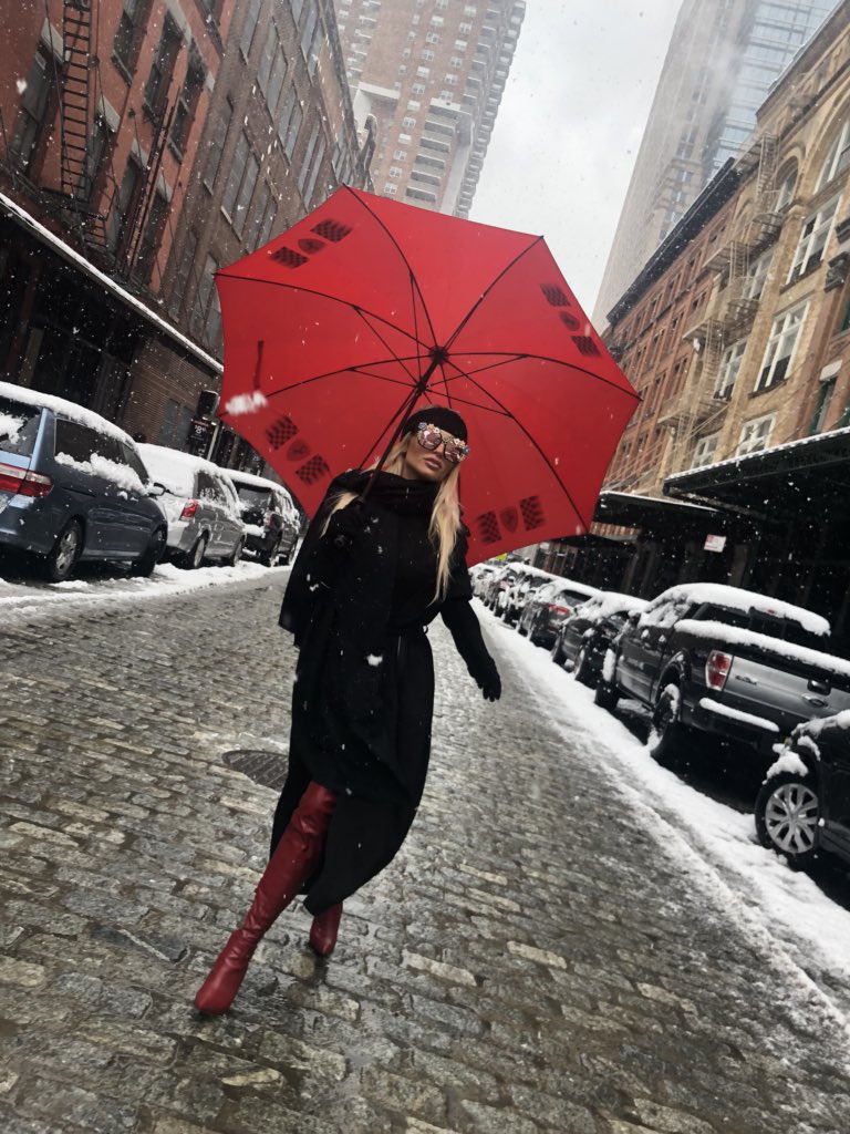 ❤️❄️????⛄️ #nyc https://t.co/Lt1v67eErA