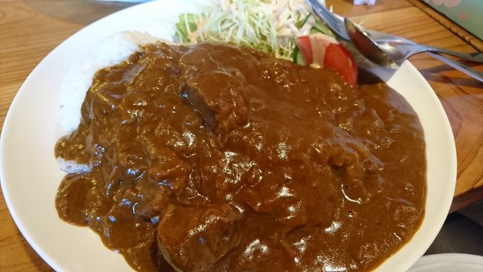 奥多摩のヘムロックさんでお昼ご飯。カレーいただきます(๑•̀ㅂ•́)و✧#ろんぐらいだぁす 奥多摩のヘムロックさんでお昼ご飯。カレーいただきます(๑•̀ㅂ•́)و✧#ろんぐらいだぁす
