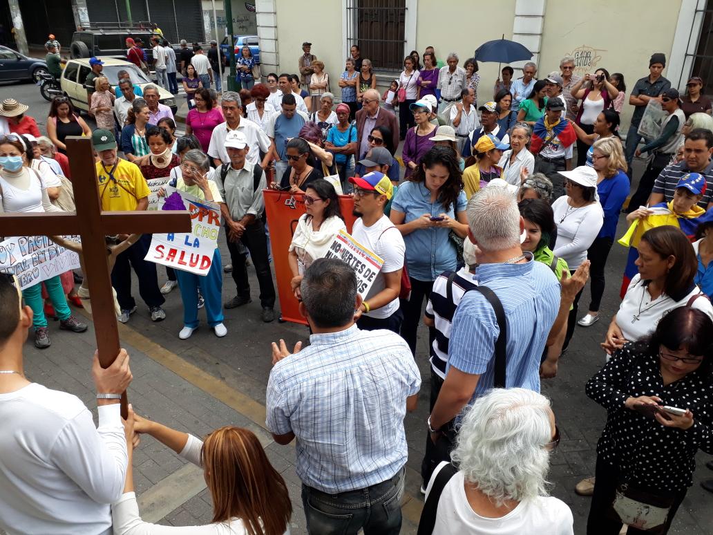 cuarta estación vía crucis por la vida en barquisimeto. frente al ... cuarta estación vía crucis por la vida en barquisimeto. frente al ...