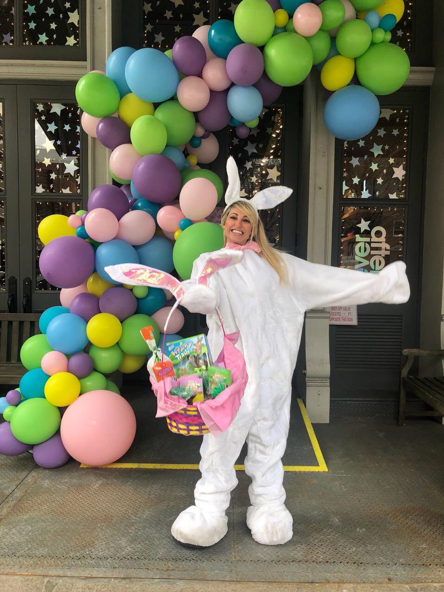 Felices pascuas para todos!!!! ???????????? ❤️ https://t.co/P4iTrWQzXk