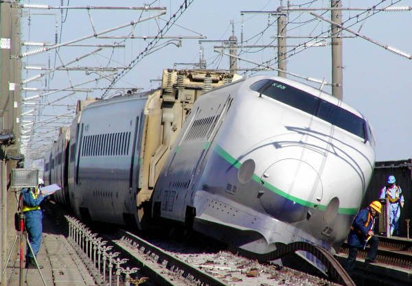 #シンカリオン がきっかけで新幹線に興味を持ち始めた方に知って欲しい新幹線がある上越新幹線200系K25編成2004年1 #シンカリオン がきっかけで新幹線に興味を持ち始めた方に知って欲しい新幹線がある上越新幹線200系K25編成2004年1