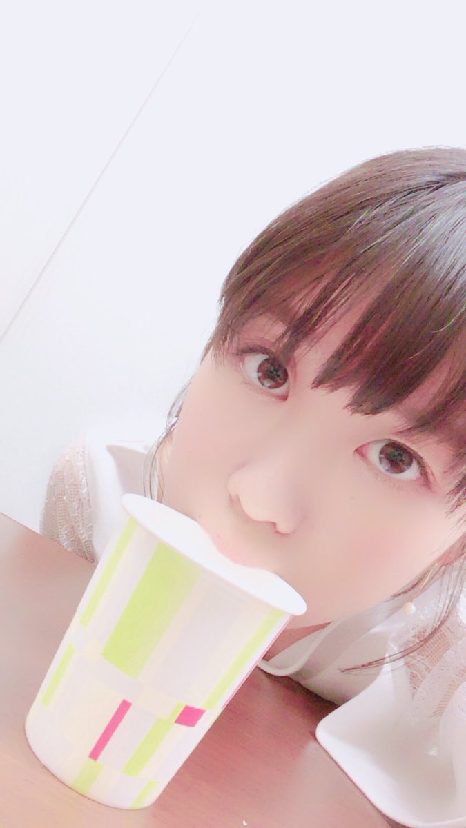 本日21時より放送直前ニコ生特番開催です お見逃しなく〜今日はスカートじゃないのよ、お膝が痛いのよ#ggo_anime 本日21時より放送直前ニコ生特番開催です お見逃しなく〜今日はスカートじゃないのよ、お膝が痛いのよ#ggo_anime