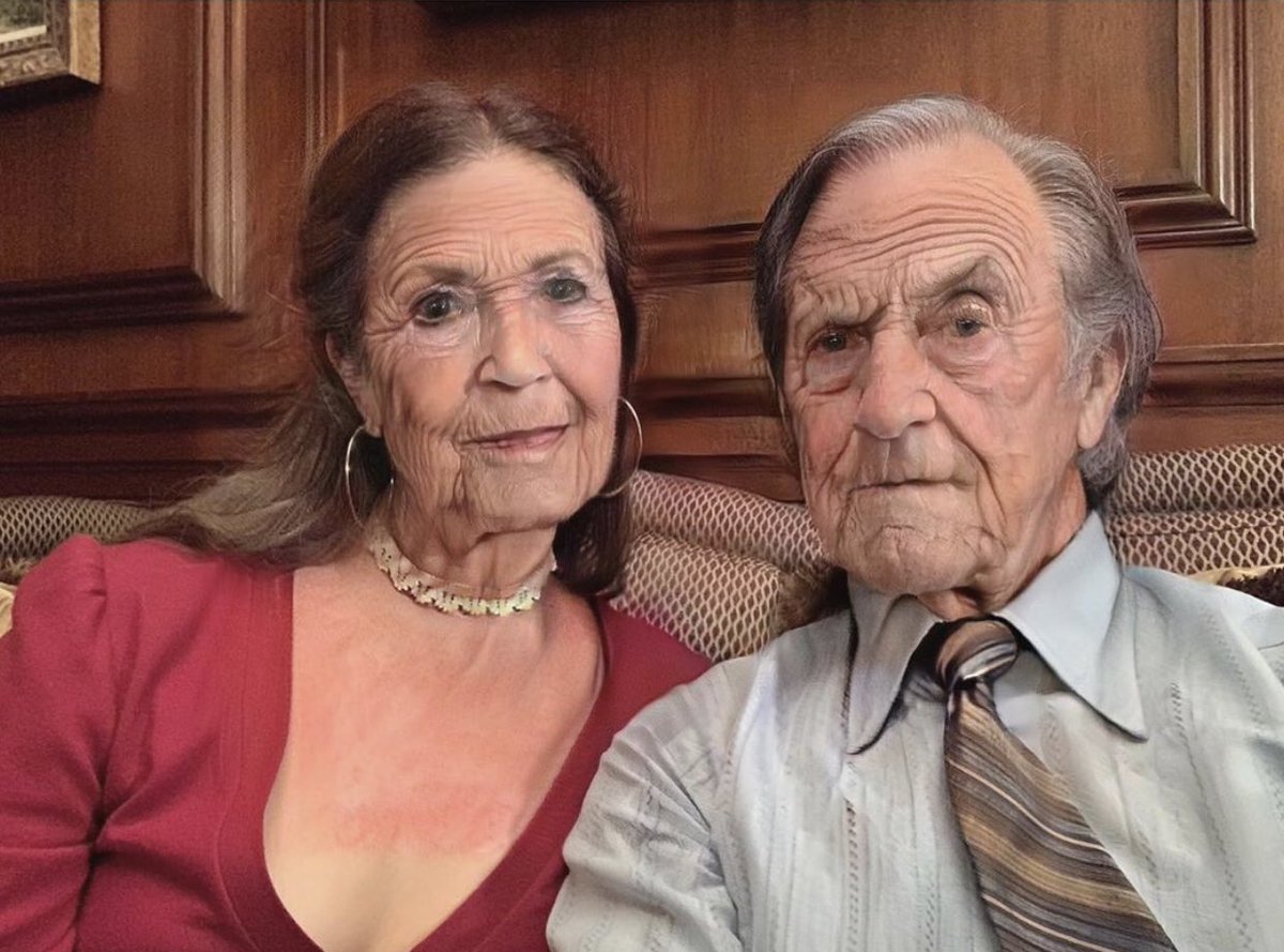 Jack and Rebecca together forever!!! ???????????????? #faceapp #thisisus https://t.co/qT4ZkJgsi0