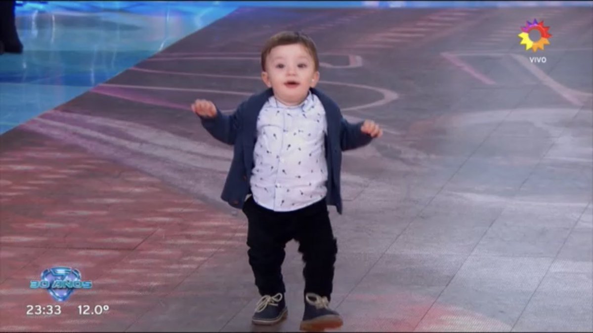 RT @diarioshow: ????¡UNA TERNURA! Ailén Bechara llevó al #SúperBailando2019 a su hijo Francisco. https://t.co/npk4o4h76E