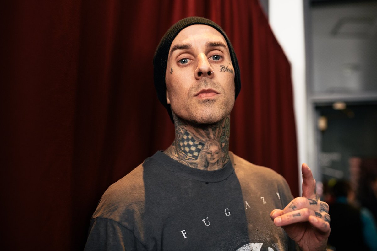 RT @thefader: How Blink-182's @travisbarker became rap's favorite drummer. https://t.co/R4RLlEDNSf https://t.co/KFZo6oJg9h