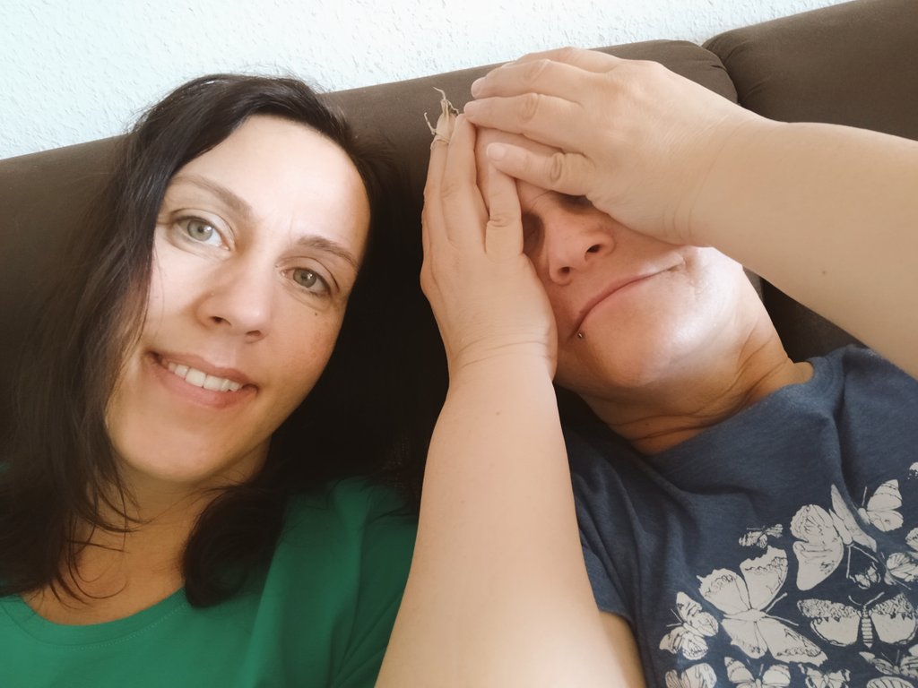 #Montagslaecheln