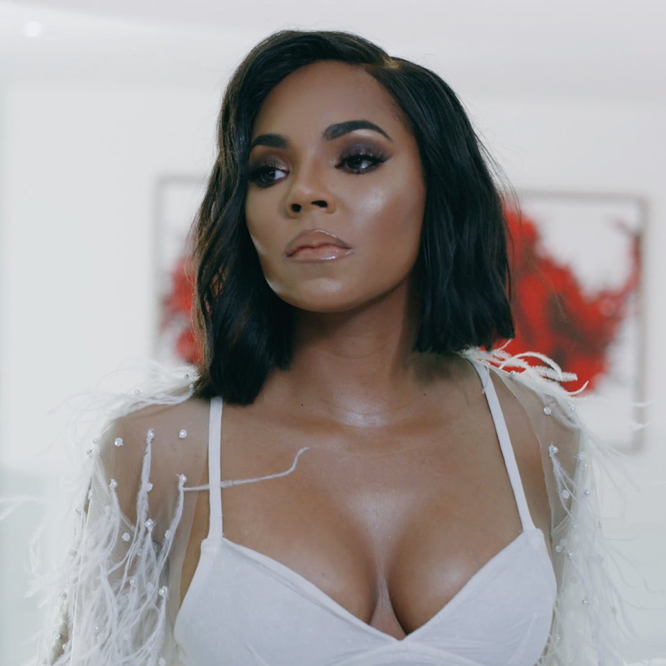 RT @ashantixtra: Beauty #Ashanti @ashanti https://t.co/FQKtGDsB5V