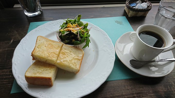 マキノ手賀沼朝練に参加したあとは、ペジーブルさんのカフェで朝ごはん。モーニングのハニートースト、いただきます(๑•̀ㅂ• マキノ手賀沼朝練に参加したあとは、ペジーブルさんのカフェで朝ごはん。モーニングのハニートースト、いただきます(๑•̀ㅂ•