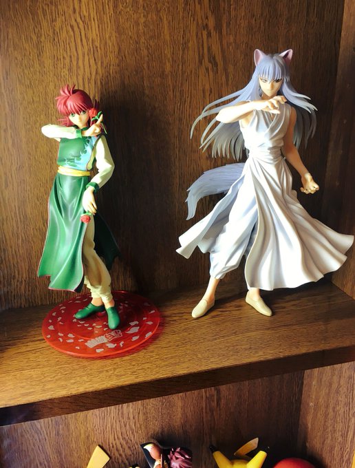 定期的にライト点けてじっくり鑑賞しては最高と天を仰ぎ見る……妖狐ちゃんの台座無くしたんだけど自立してくれるのほんと偉い 定期的にライト点けてじっくり鑑賞しては最高と天を仰ぎ見る……妖狐ちゃんの台座無くしたんだけど自立してくれるのほんと偉い