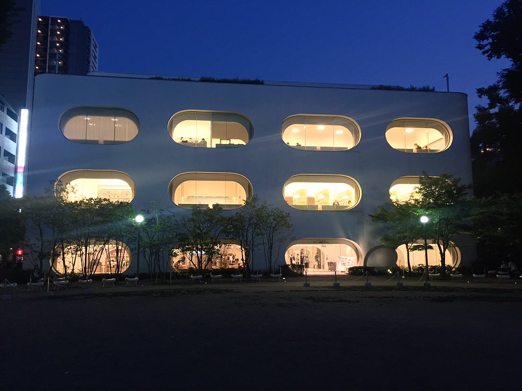劇場版SHIROBAKO制作決定で舞い上がったテンションのまま甘々と稲妻の聖地巡礼してたらもうこんな時間 劇場版SHIROBAKO制作決定で舞い上がったテンションのまま甘々と稲妻の聖地巡礼してたらもうこんな時間