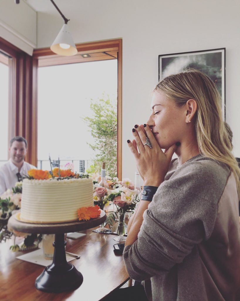 Three cakes, 2.5 candles later. ????Happpy puppy. Thank you for all the beautiful messages, wishes and ❤️ https://t.co/953jORLt3a