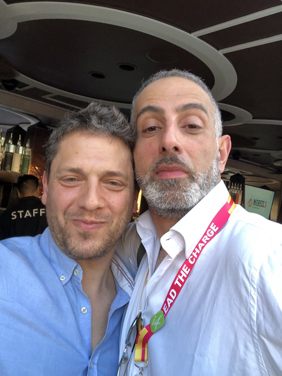 pinofilice: Every year, every #MagentoImagine with my friend @ignacioriesco https://t.co/GcWWqFrZVE