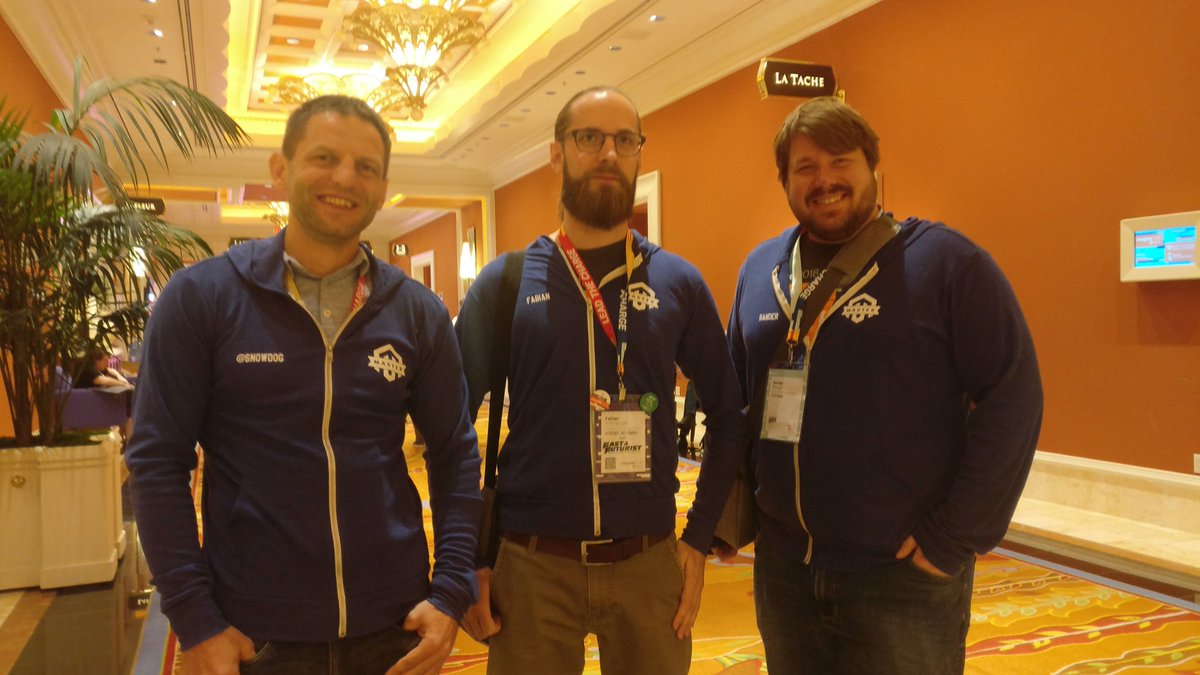 sherrierohde: Found a street gang wandering around #MagentoImagine, make sure you stop them and say hi! #MagentoMasters https://t.co/rY0YW6MbAr