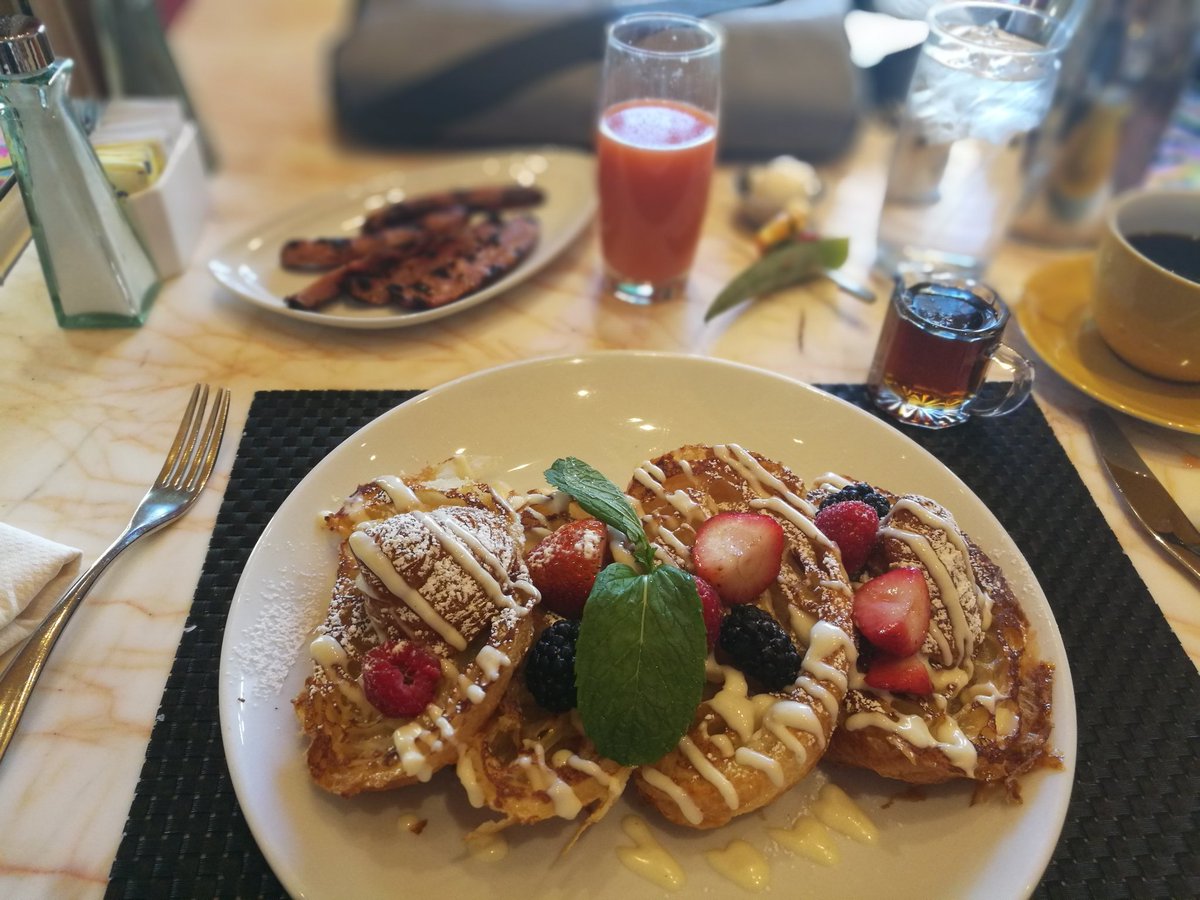 fwd_dev: #RoadtoImagine great conference starts with a great breakfast... https://t.co/ygWuQlsqYi