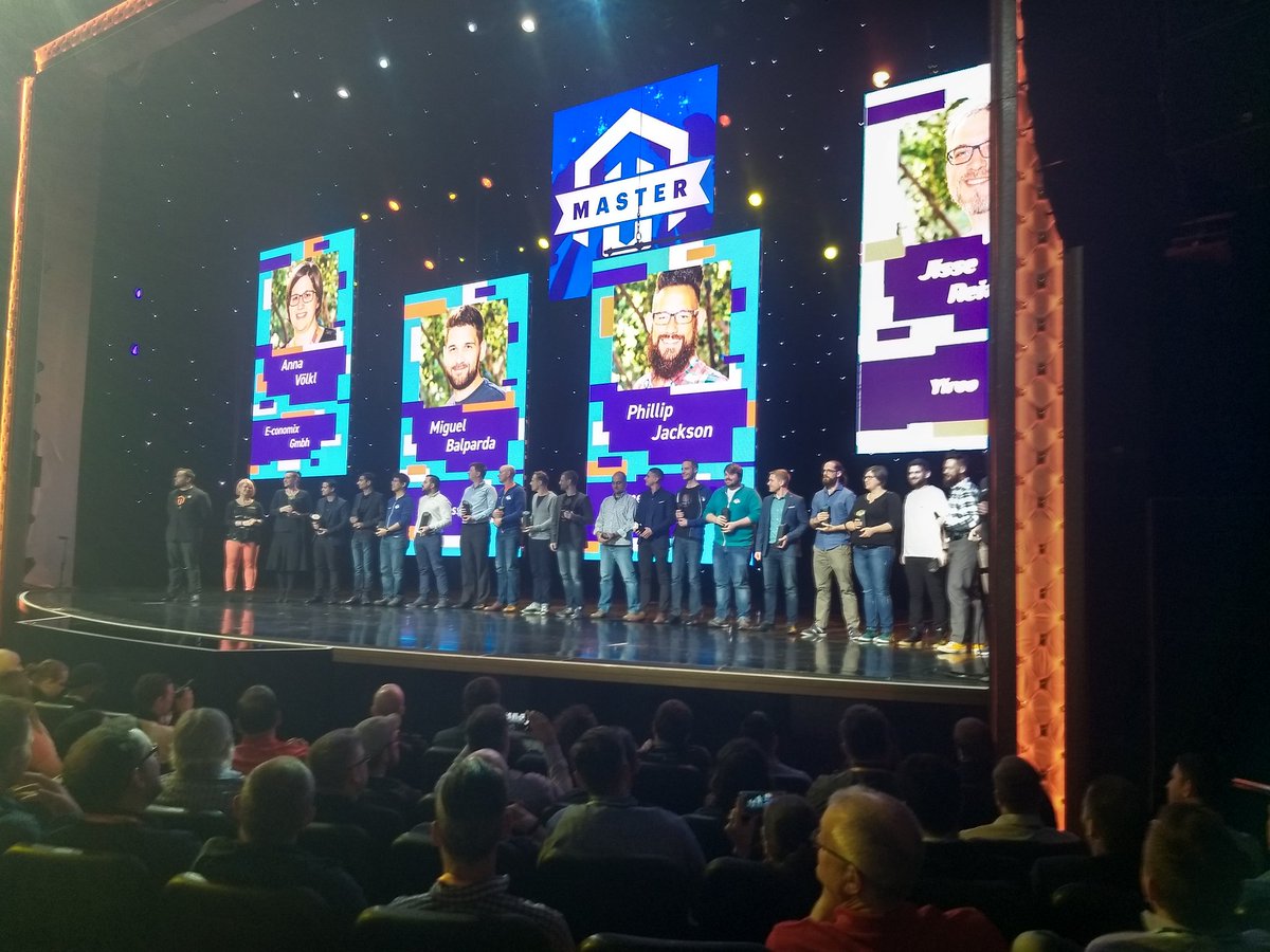 aleron75: Lads & Gents, #MagentoMasters 2018 on #MagentoImagine stage right now! https://t.co/TEaSkSEEVS