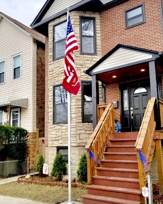#Veterans fly the #flags #Marine Corp particular to find the right spot to raise the flag. #Service https://t.co/ds9We7ov6I https://t.co/0XSWCDaA42