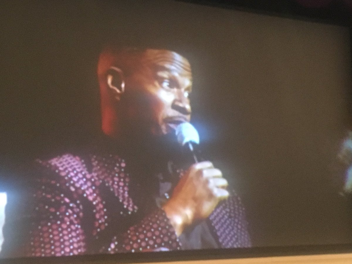 benmarks: It’s Jaime Foxx, live at #MagentoImagine. Absolutely. Hilarious. https://t.co/r1p73m7tLz