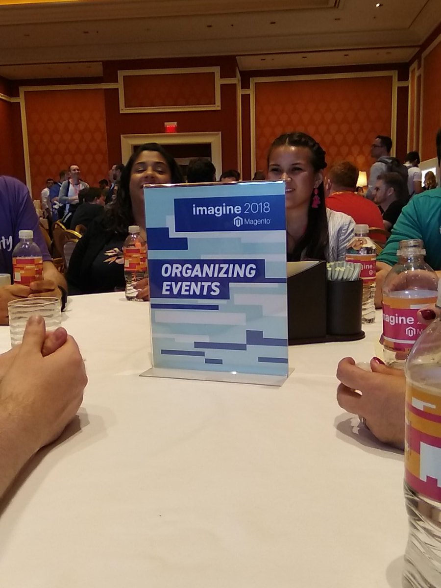 Quiricia: Talking about organizing events at the #MagentoImagine https://t.co/8ExOfEqoOs