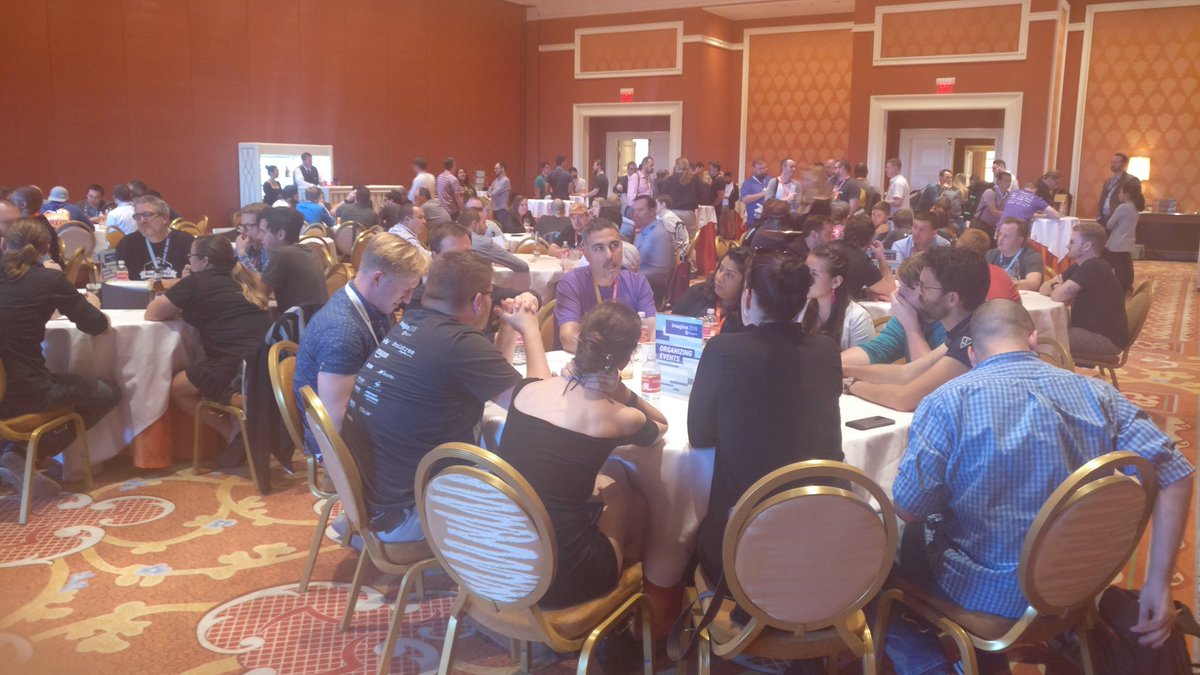 sherrierohde: So many great conversations going on during DevExchange! #MagentoImagine https://t.co/SD4Up3mkLZ