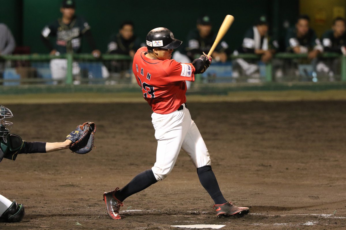 ハンソング選手、3・4月度月間グラゼニMVP受賞選手野手部門受賞!ハン選手が3・4月の月間MVPを受賞しました!■野手部 ハンソング選手、3・4月度月間グラゼニMVP受賞選手野手部門受賞!ハン選手が3・4月の月間MVPを受賞しました!■野手部