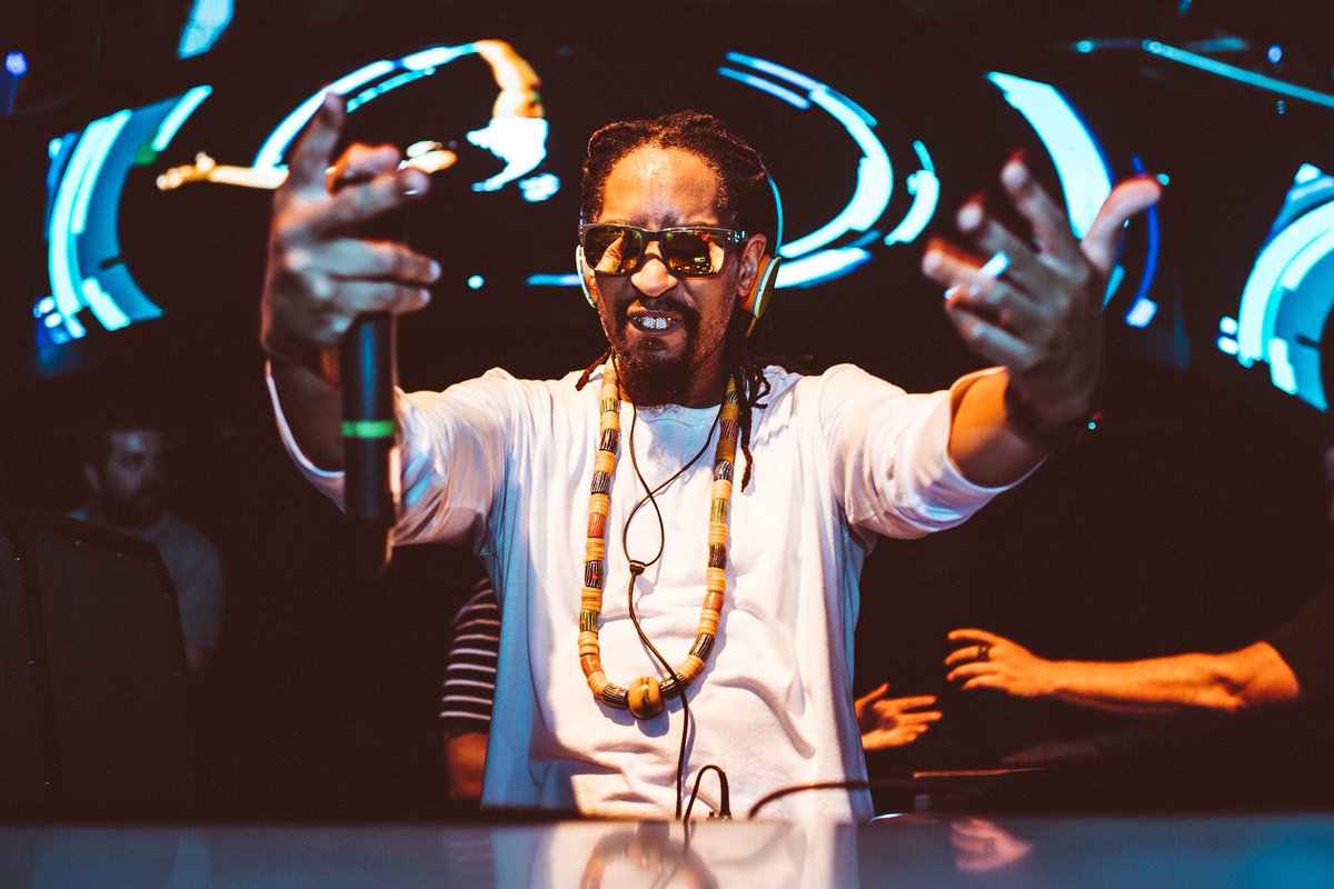 RT @LIVmiami: YEAHHHH! @LilJon THIS FRIDAY #onlyatLIV! Tickets at https://t.co/2gI0nFs4oC. https://t.co/PW3jSdMMUZ