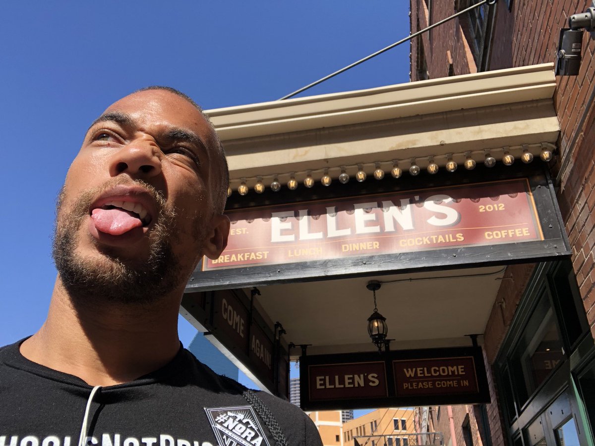 RT @kendrick38: Guess where I’m eating while I’m in Dallas protesting the @NRA ???? Ellen’s #EllensSouthernKitchen https://t.co/k8irKnok4Q