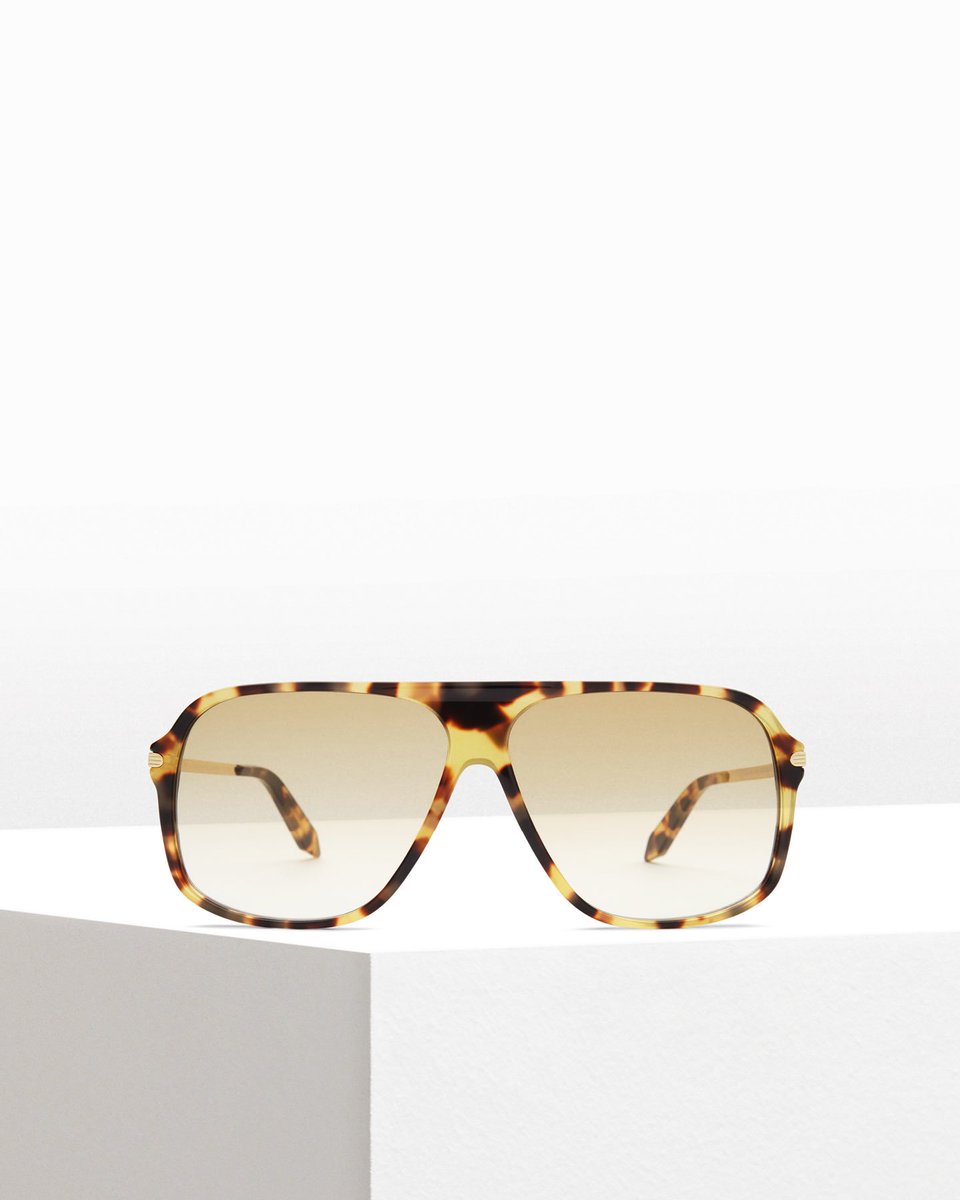 The #VBEyewear Fine Square Sun in Tort x VB https://t.co/HnD2u2hrhy #VBDoverSt https://t.co/dG0bbmuMq0