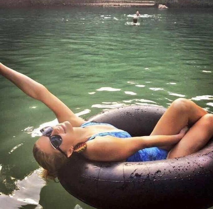Missing #Jamaica ???????? #NeedAVacation https://t.co/9ERr4RsMka