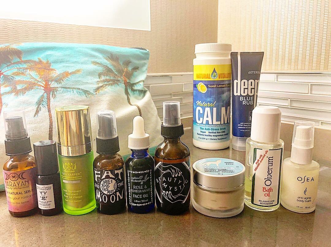 after all the hats come off...self-care #groomingasgodliness ✨????????‍♀️ #traveling #essentials #eastcoast https://t.co/xgE2fOFFbh