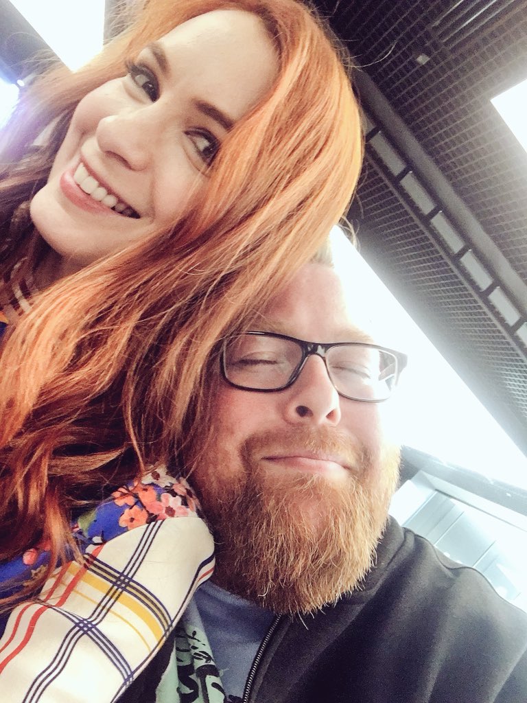 I found a @JesseCox and we are talking about his donner kabob booty blowout. #pyrkon2018 https://t.co/pw3IcZ2Z4T