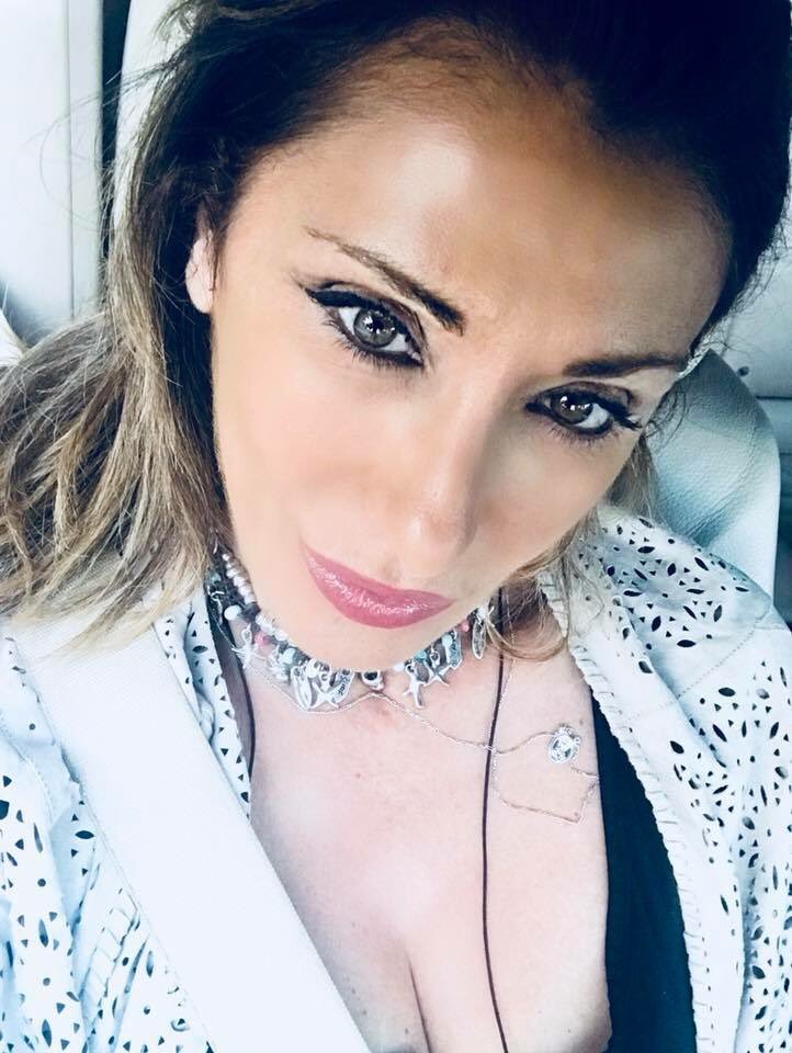 Libera uscita... #friends #haveagoodevening #sabrinasalerno https://t.co/JjLi5JYoCd