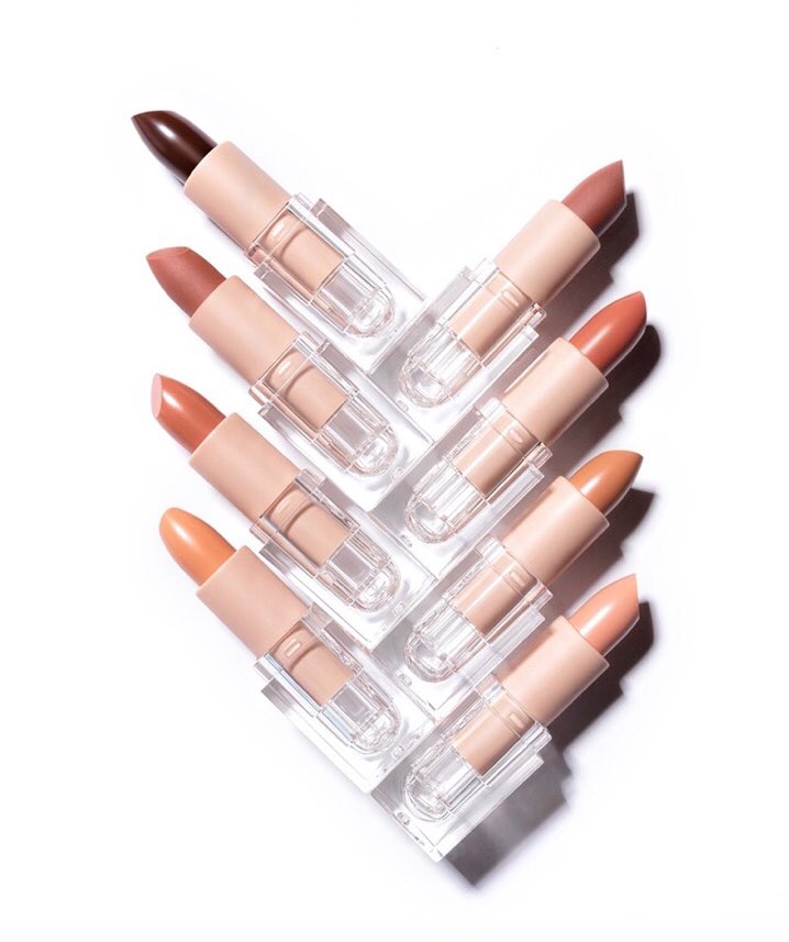 8 Nude Lipsticks & 3 Nude Lip Liners launching in 15 minutes!! Are you guys ready?! ???? https://t.co/PoBZ3bhjs8 https://t.co/WC04bvrV65