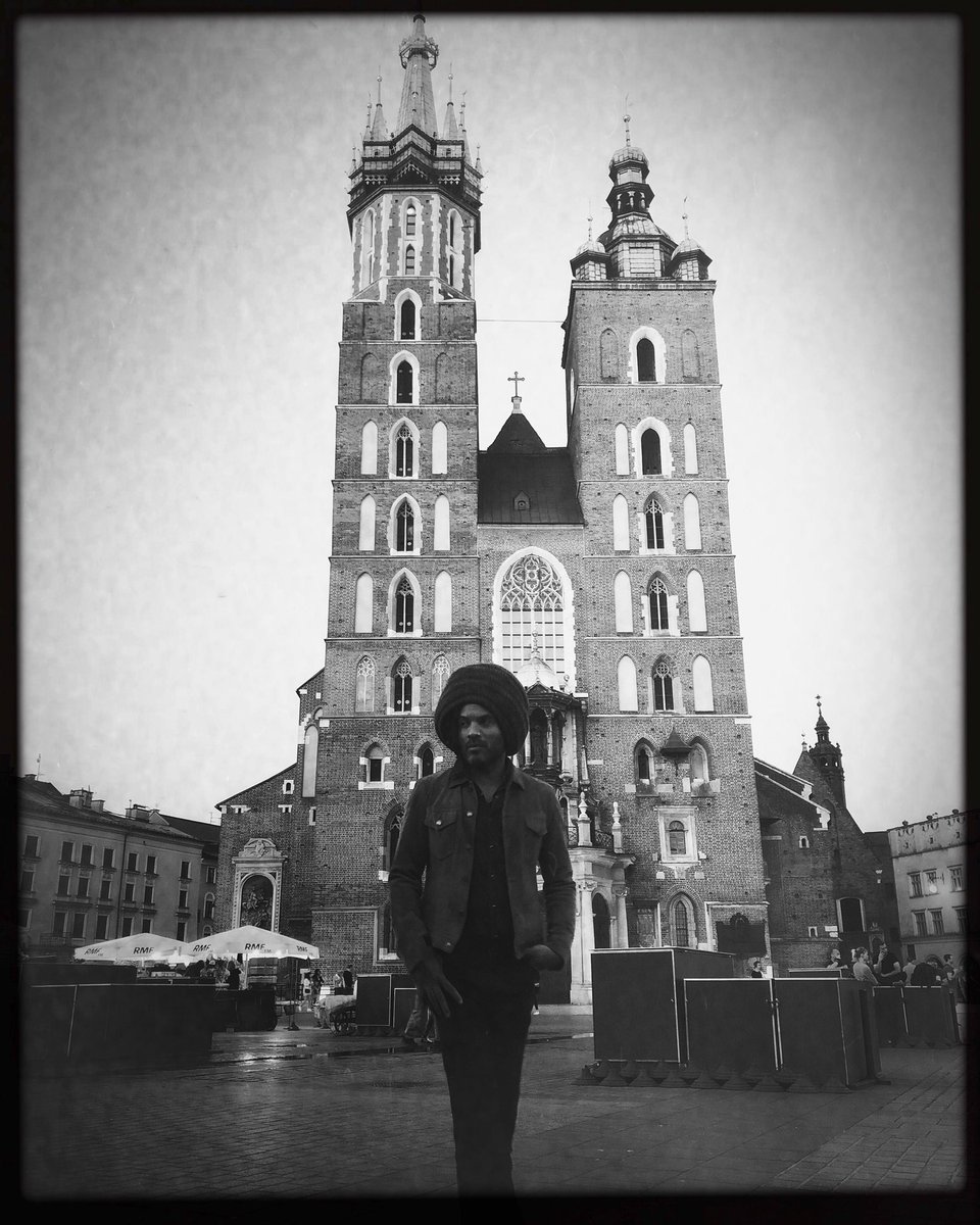 After a couple of wonderful days in Kraków... heading to the stage. 

????: @candyTman https://t.co/1bFFBGcN3O