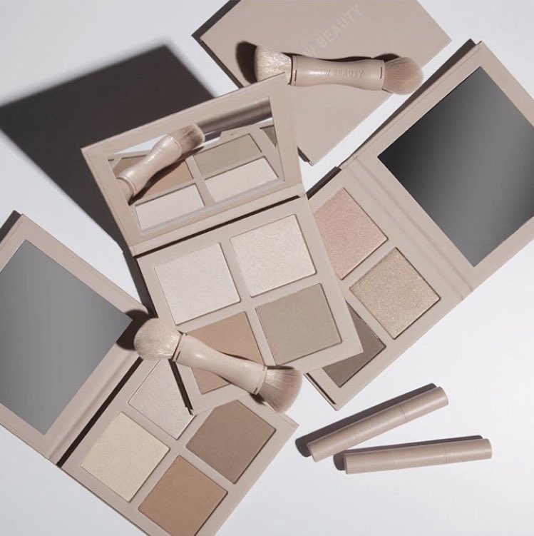 RT @kkwbeauty: Powder Contour & Highlight Kits and Palettes are BACK IN STOCK at https://t.co/32qaKbs5YG https://t.co/EnmprFPjot