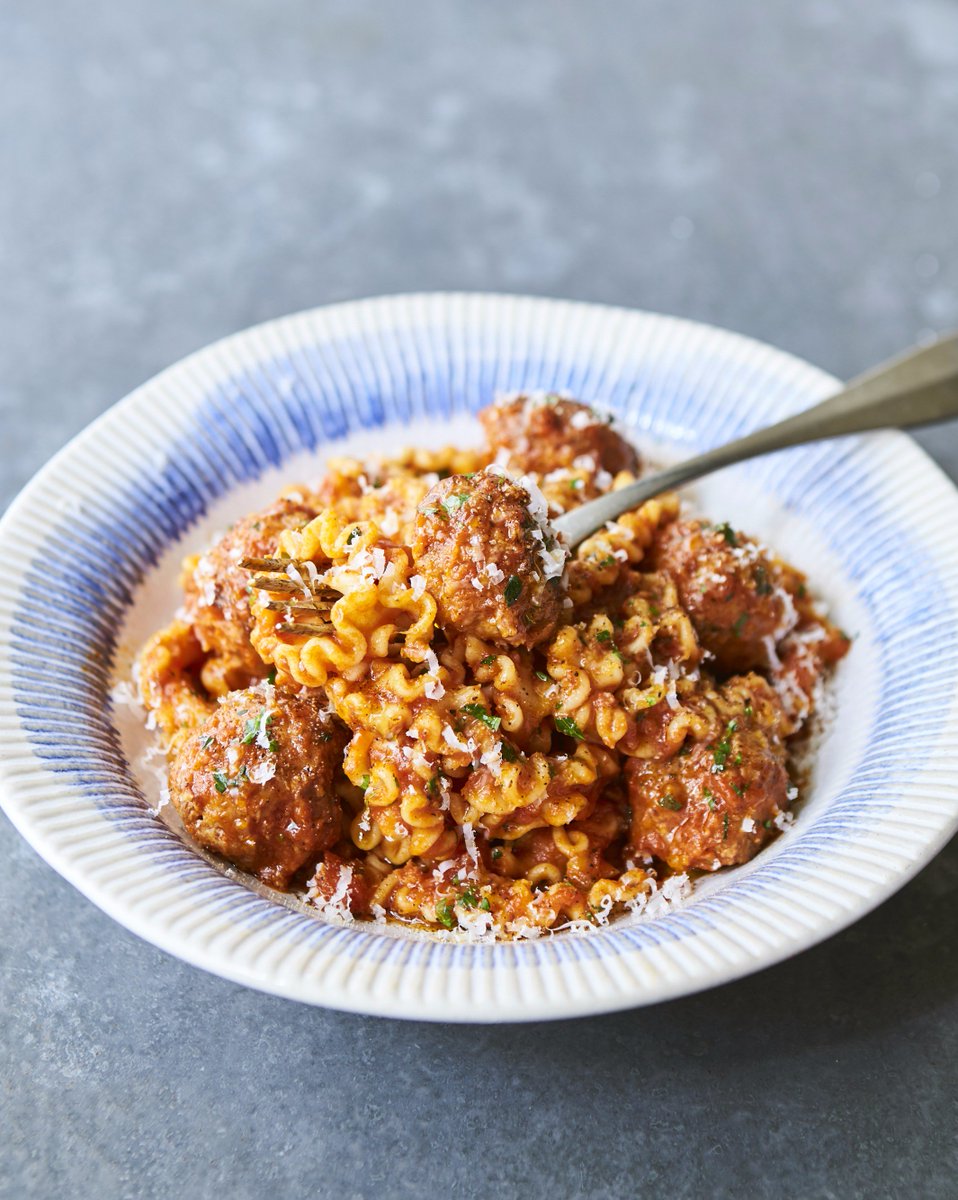 *NEW to @JamiesItalianUK's summer menu* 
Meatball Pappardelle!

Book now: https://t.co/p3ZoDvRiiC https://t.co/xpRdxoLt6T