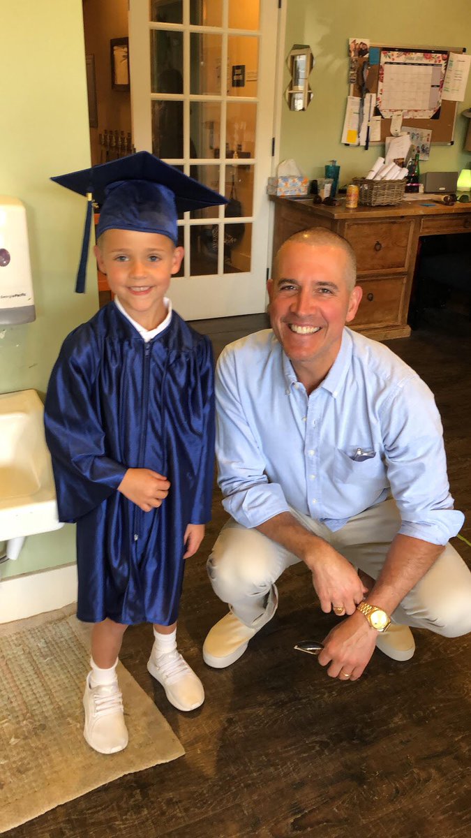 Congrats to my little guy Tennessee on graduating preschool! ????❤️#KindergartenHereWeCome https://t.co/SUhwBjePoQ