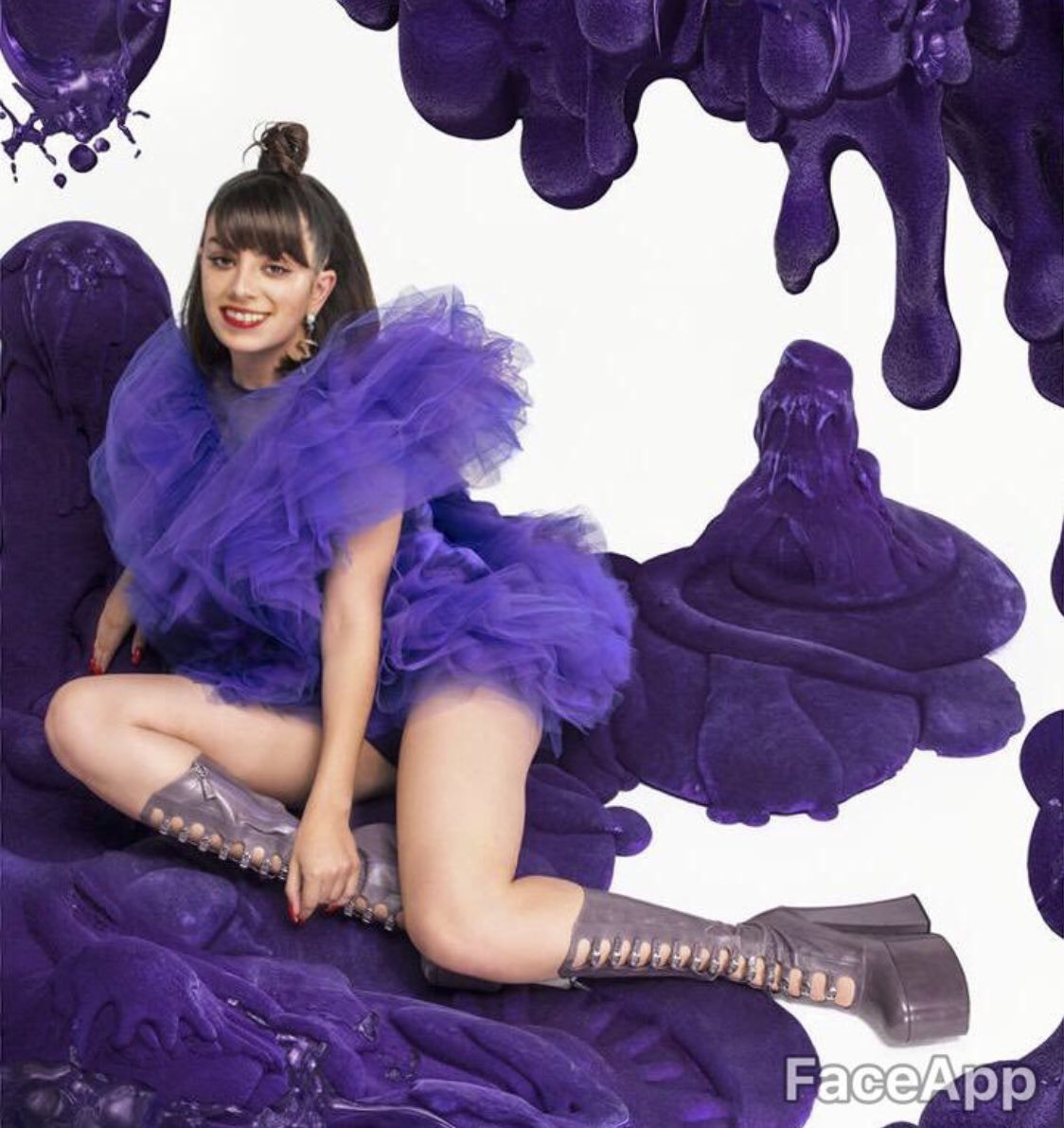 RT @charli_xcx: RT THIS NOW & STREAM FOCUS & NO ANGEL. BTW U GUYS MAKE ME FUCKING HAPPY. https://t.co/QXEhPFGSMU https://t.co/GaGXL6r0u7