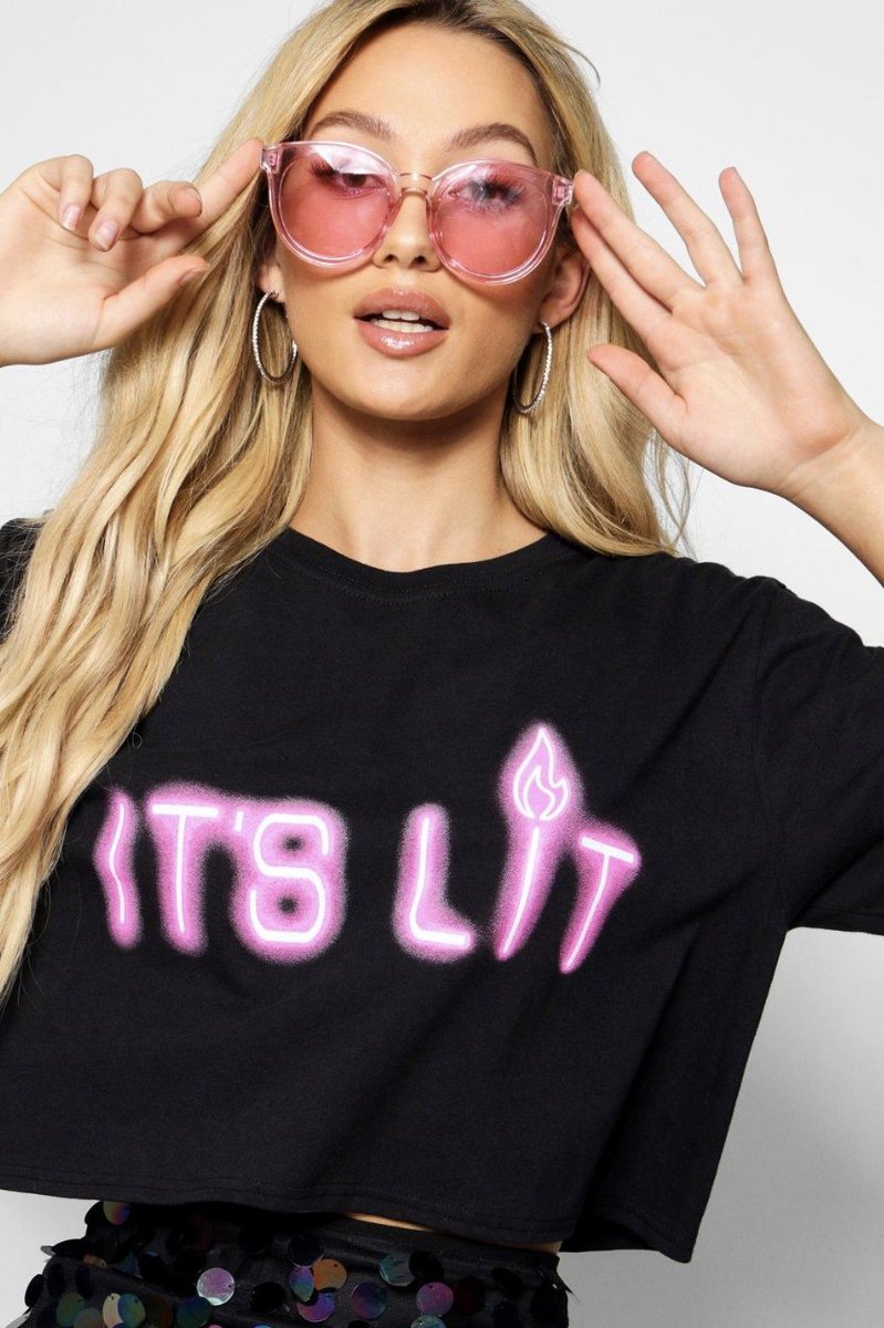 RT @boohooUSA: BE MORE PARIS ????

Shop these #ParisHiltonXBoohoo tees: https://t.co/gOVHOHOVb4

#boohoo #graphictees https://t.co/CdIoYFjRAW