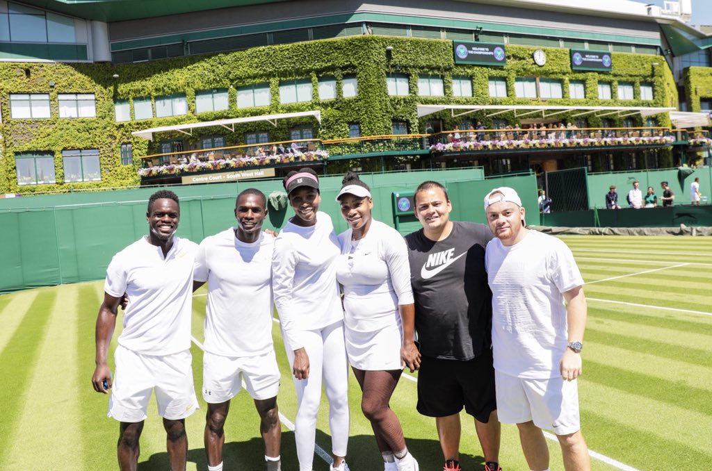 Team Williams is all siblings! #family #sisters #brothers #tennis #wimbeldon https://t.co/1NxB6hL4rI