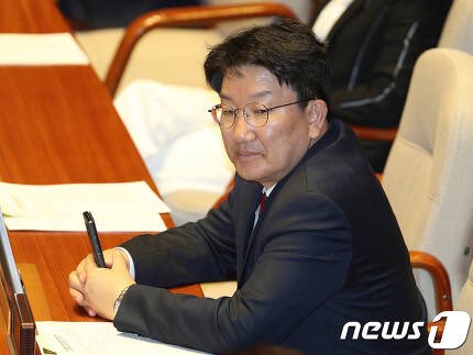 권성동 구속 영장심사 대한민국 의원 삼성 증선위판결 mernonnon