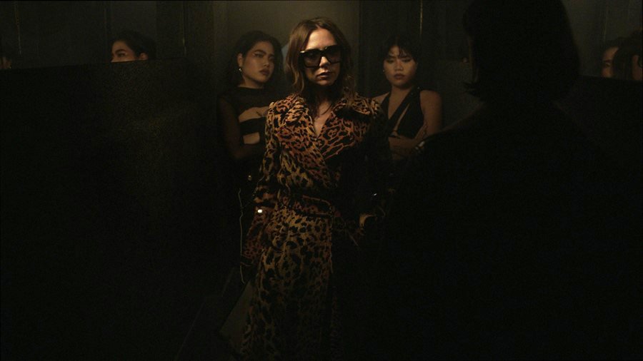 RT @Dazed: Watch @victoriabeckham turn bouncer in this short film for her new collection:  
https://t.co/797TTpgoB2 https://t.co/9vKTqHKBkJ