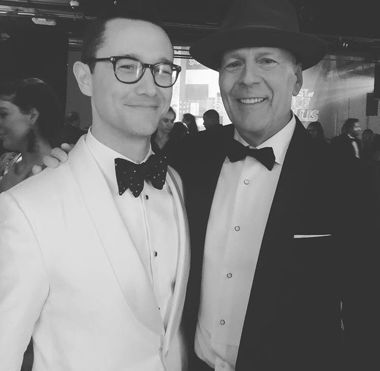 Roasted this guy last night. He asked me to do it.. ???????? https://t.co/dEMy8syqY3 #BruceWillisRoast https://t.co/AZd751x8OV