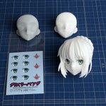 私の作るキットは瞳デカール付きです
難しい目を描けなくても大丈夫!
眉は凹モールドになっていて
この溝に塗料を流し込むだけで位置やカタチに悩む事なく簡単に眉が描けます♪
初心者さんにも、すぐこのお顔が作れるおすすめ仕様です
ぜひガレージキット楽しんでみて欲しいでっす!(o´ω人) #wf2018s https://t.co/sS2XM18CII