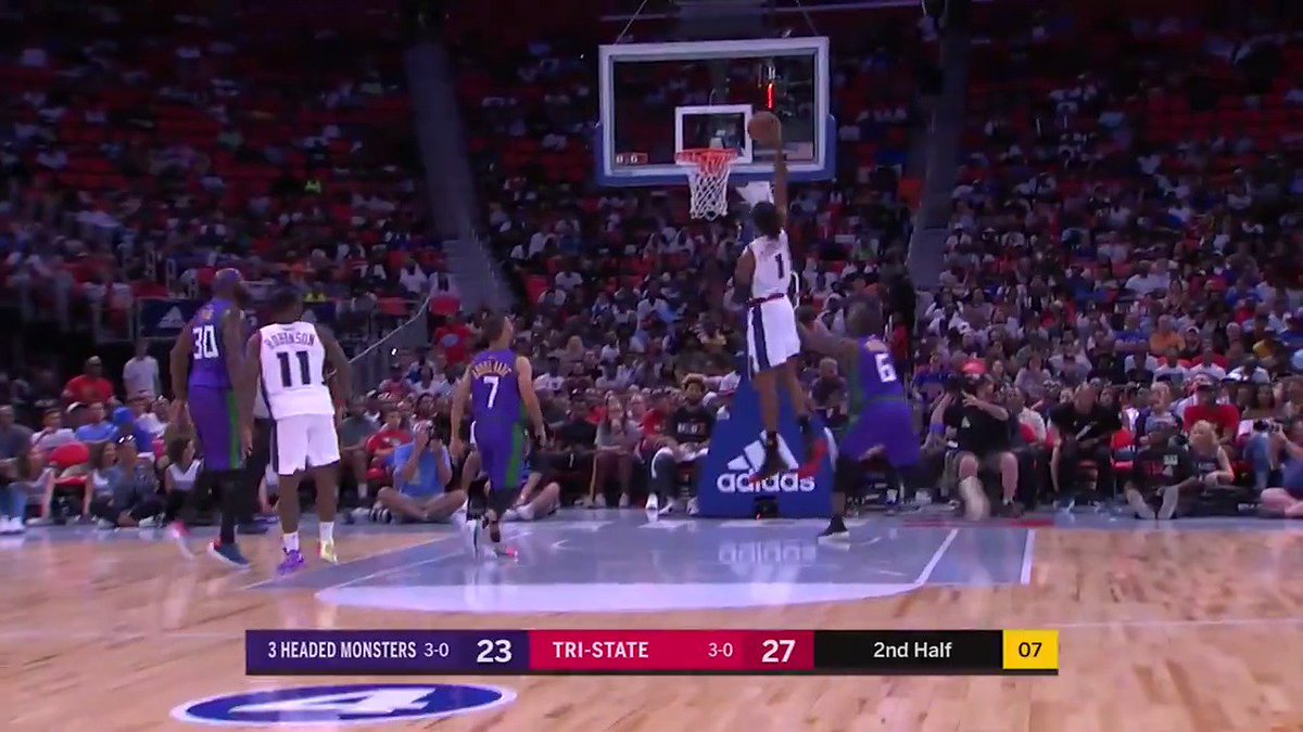 Top 10 plays of BIG3 in Detroit... Big Baby gets some love for knocking down a 3-ball ???? https://t.co/Z7ilbDVmf9