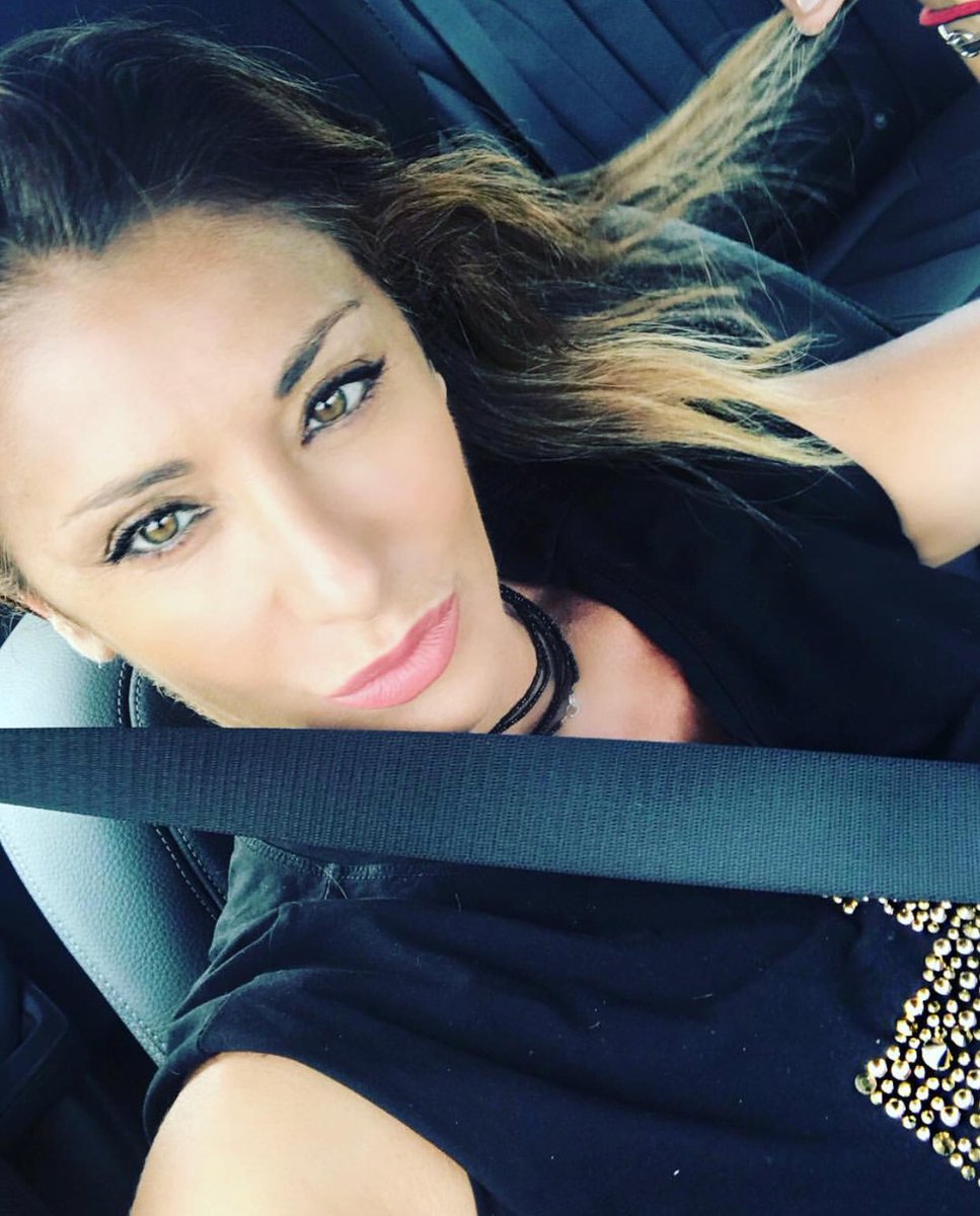 Keep your seatbelt fastened ... #newproject #sabrinasalerno https://t.co/zNxk23uGyD