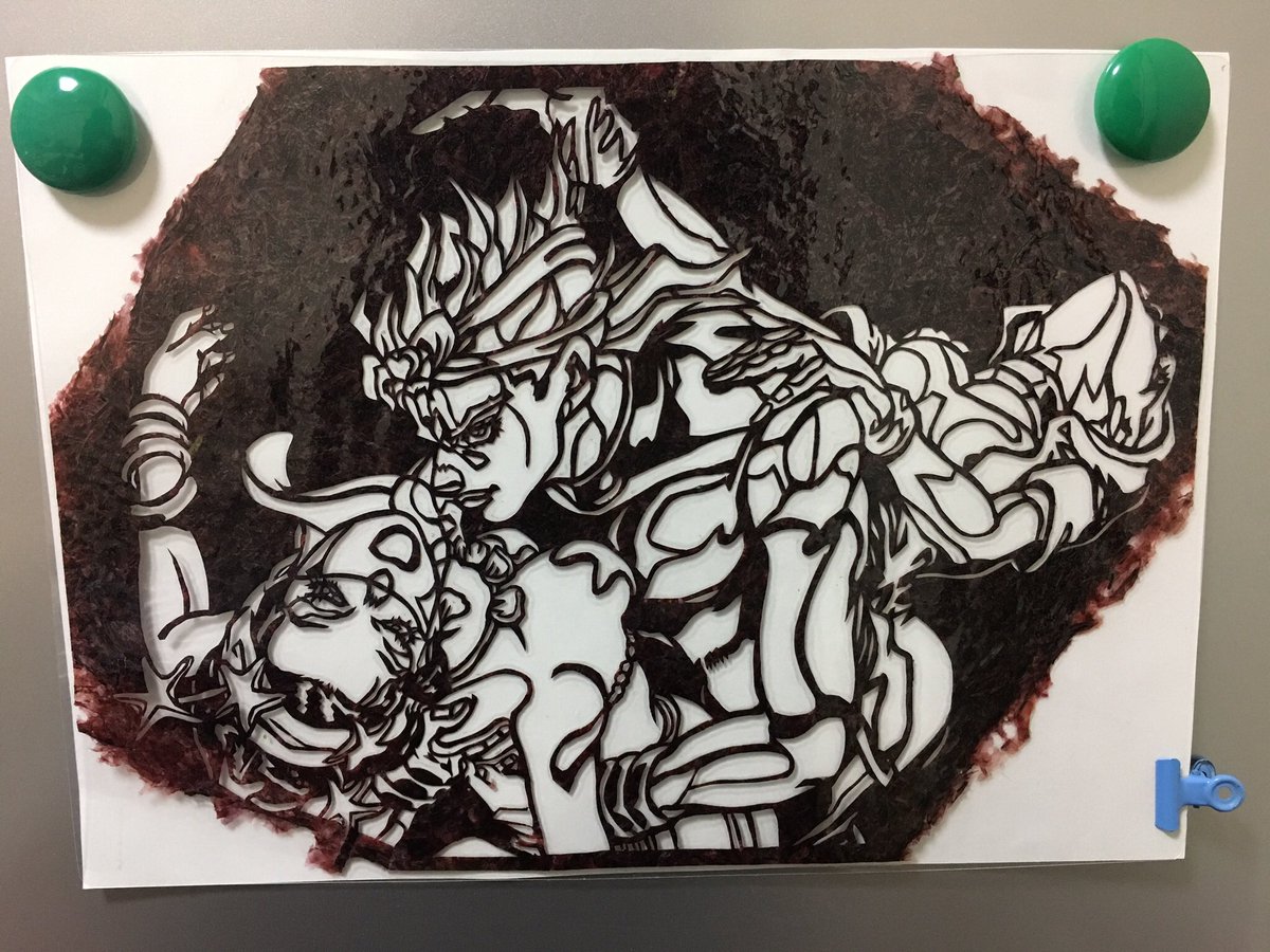ふーたー!フォローしよ!ちなみにジョジョは切り絵で海苔じゃない!3枚目は作者のサイン入り ふーたー!フォローしよ!ちなみにジョジョは切り絵で海苔じゃない!3枚目は作者のサイン入り